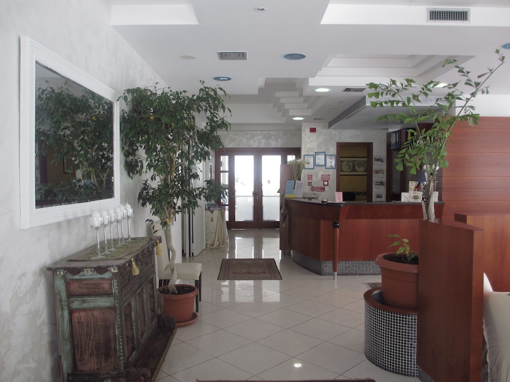 Hotel Alemagna 16/117