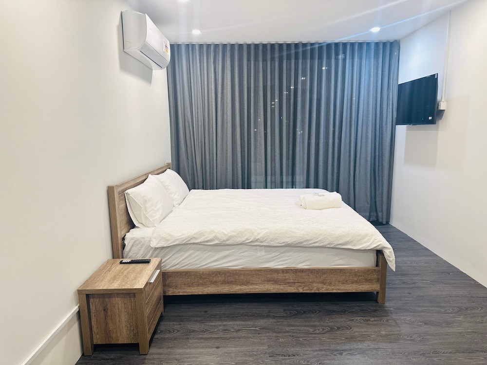 Exodus Dandenong Apartment Hotel 17/50