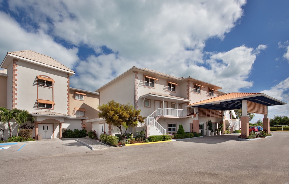 The Grand Caymanian Resort 54/61