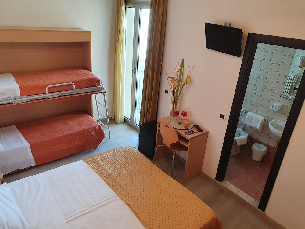 Hotel Tilmar 24/43