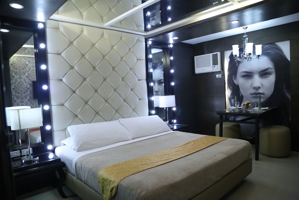 Victoria Court Las Pinas 16/47