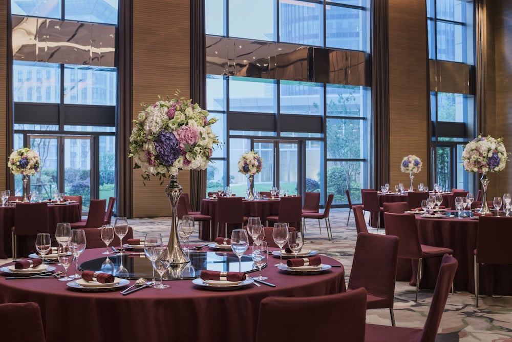 HYATT REGENCY SHANGHAI WUJIAOCHANG 59/75