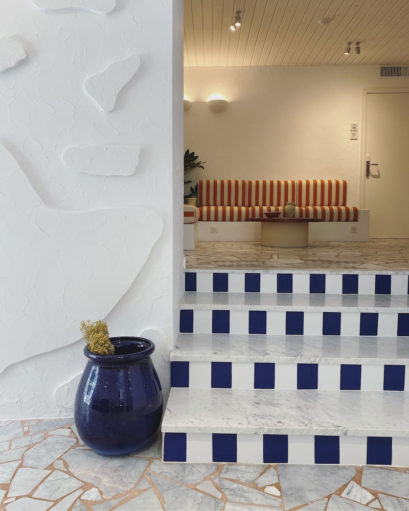 Lobby at Hotel le Sud, ANTIBES