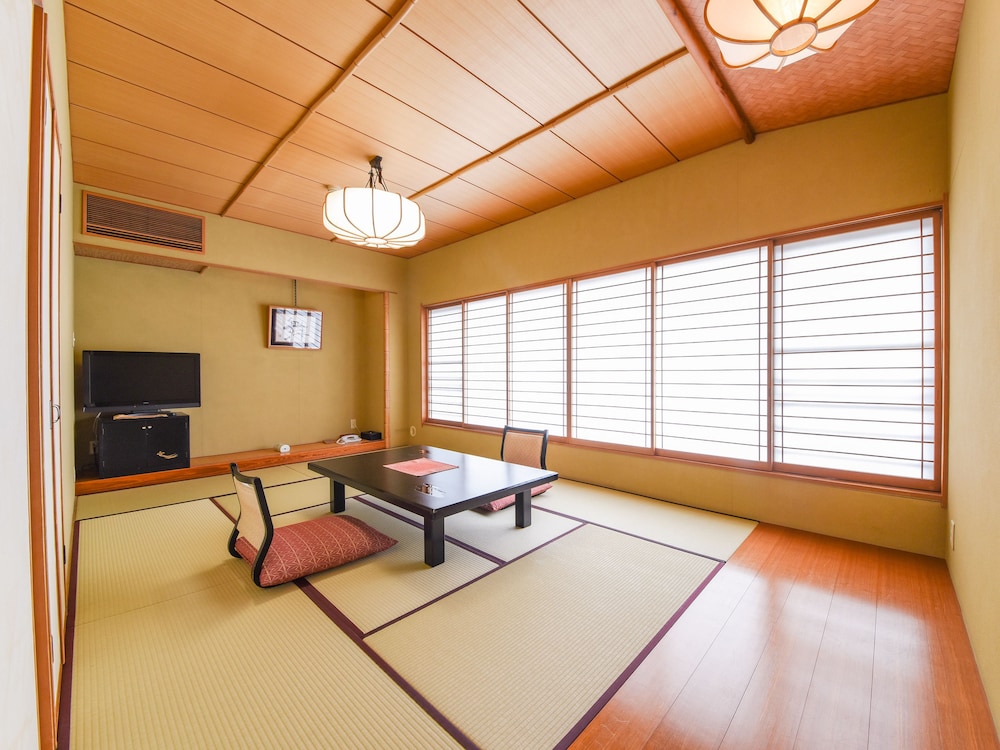 Hotel Hagoromo 33/50