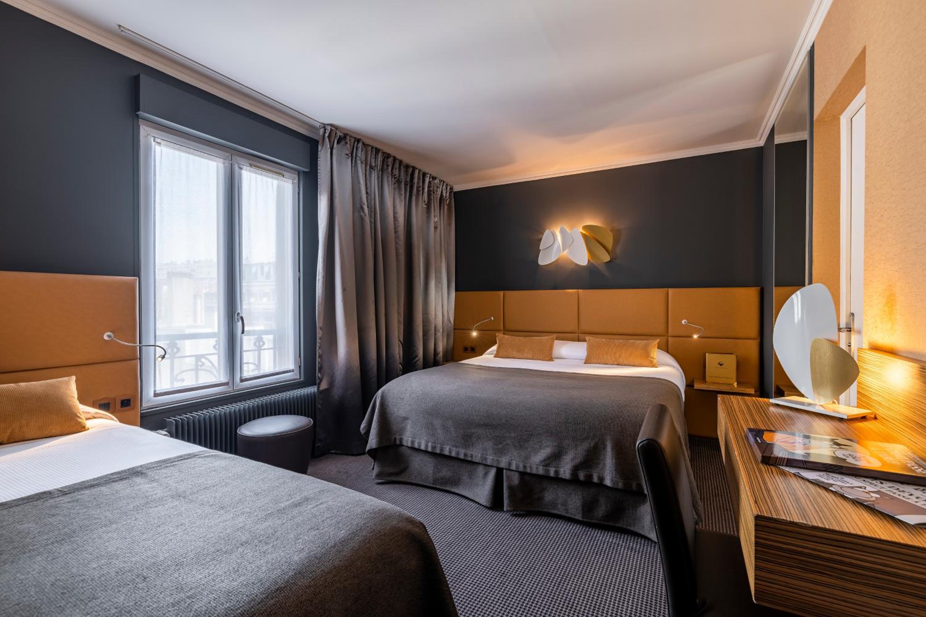 Room, Triple, Pool Access