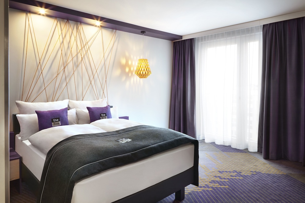 Holiday Inn - the niu, Air Frankfurt Messe by IHG 15/50