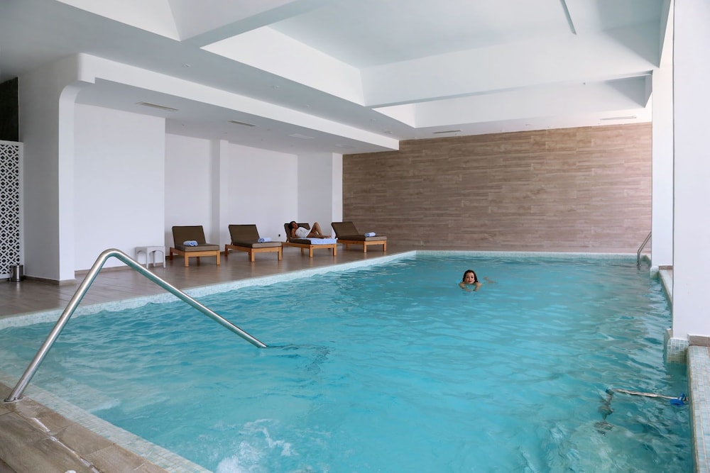 Lixus Beach Resort 4 23/74