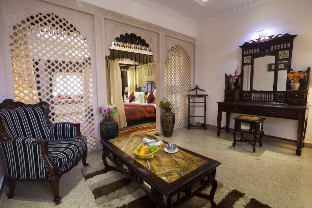 Bhanwar Singh Palace 11/24