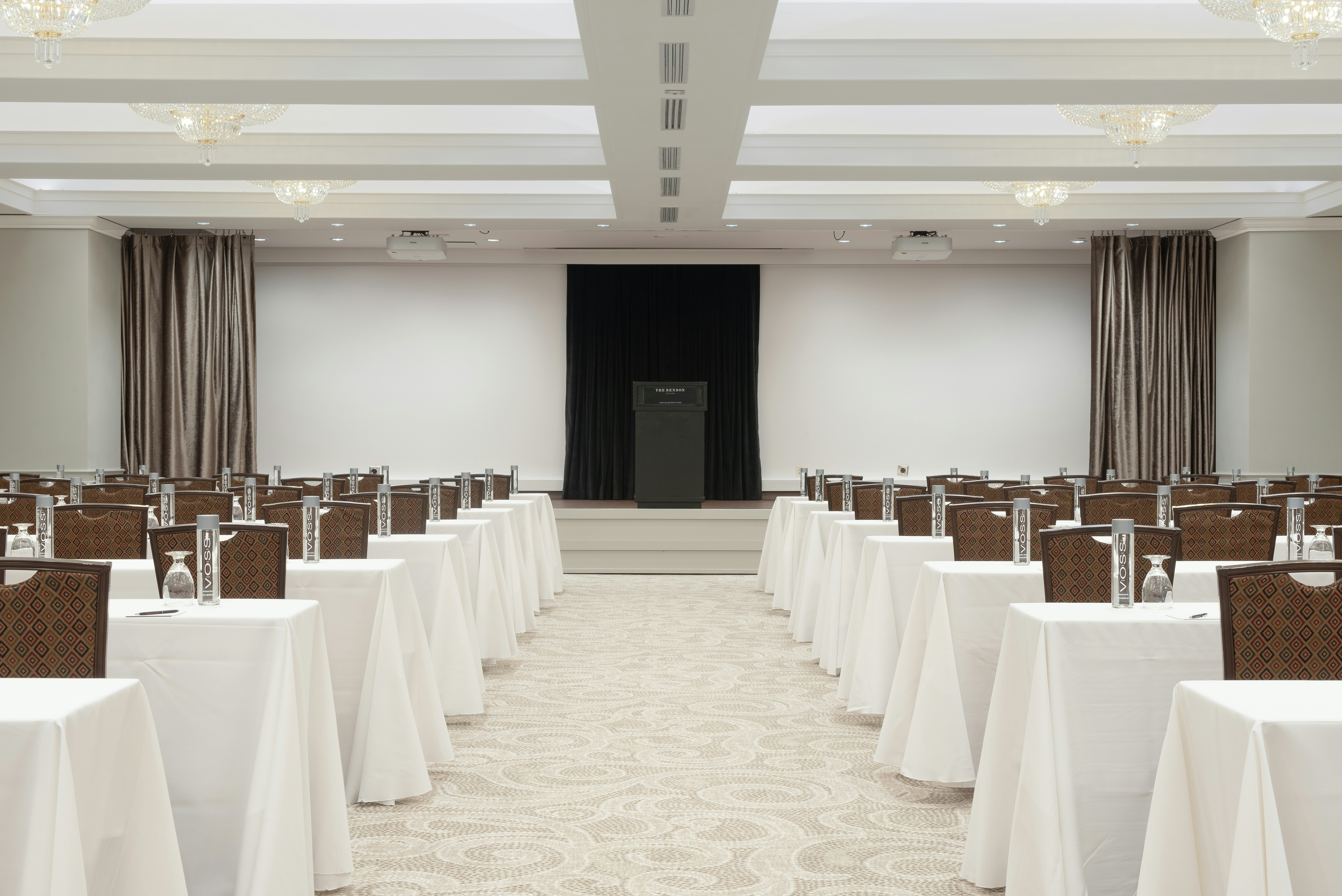 The Benson Portland, Curio Collection by Hilton 63/72