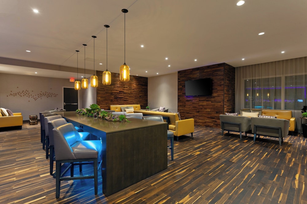 Crowne Plaza Silicon Valley N - Union City 24/57