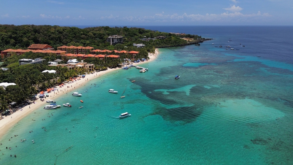 Naboo Resort & Dive Center - Adults Only 47/50