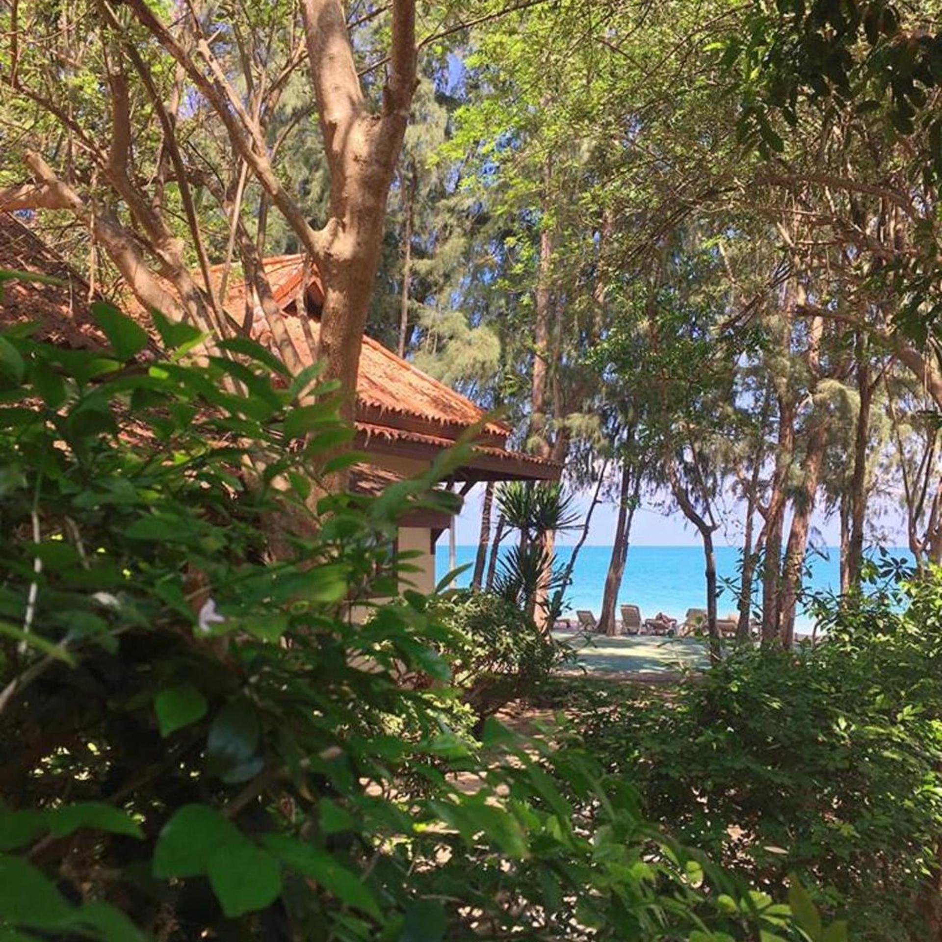 Bayview Beach Resort 47/54