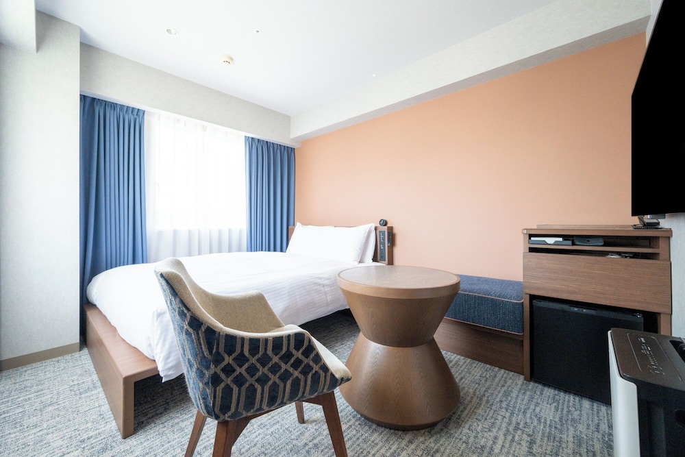 Superior, Queen Bed
