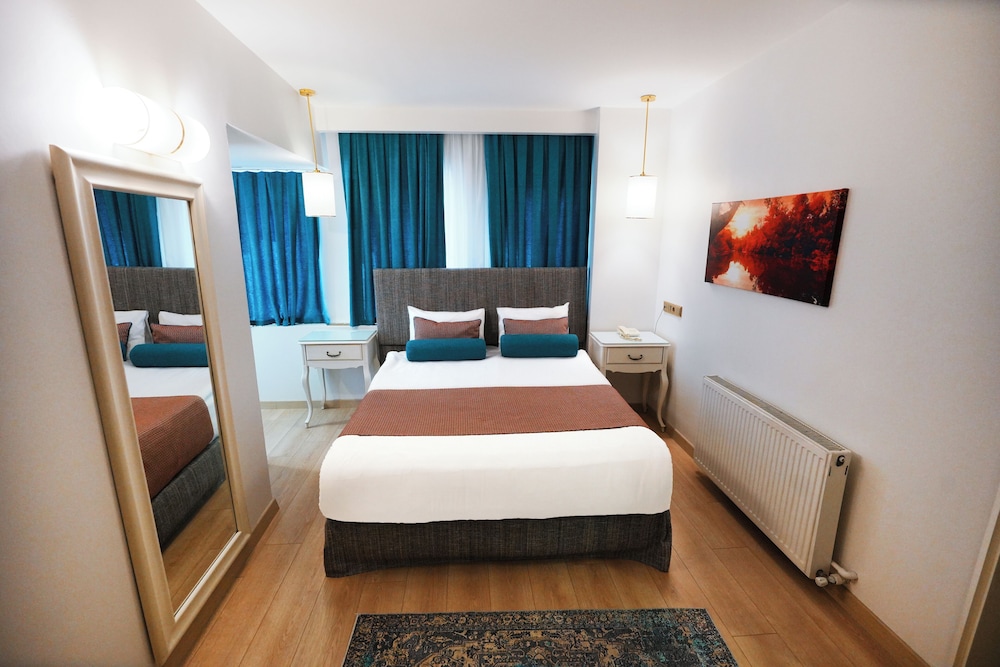 Taximtown Hotel 23/65