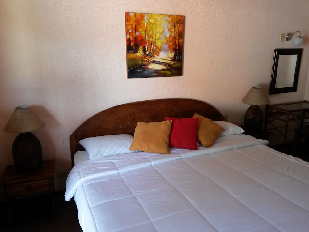 Samara Beach Hotel 26/49