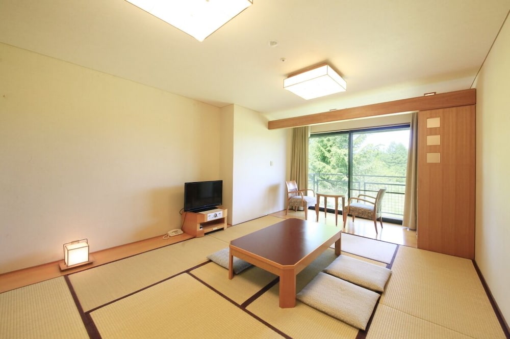 ANA Holiday Inn Resort Karuizawa by IHG 40/68