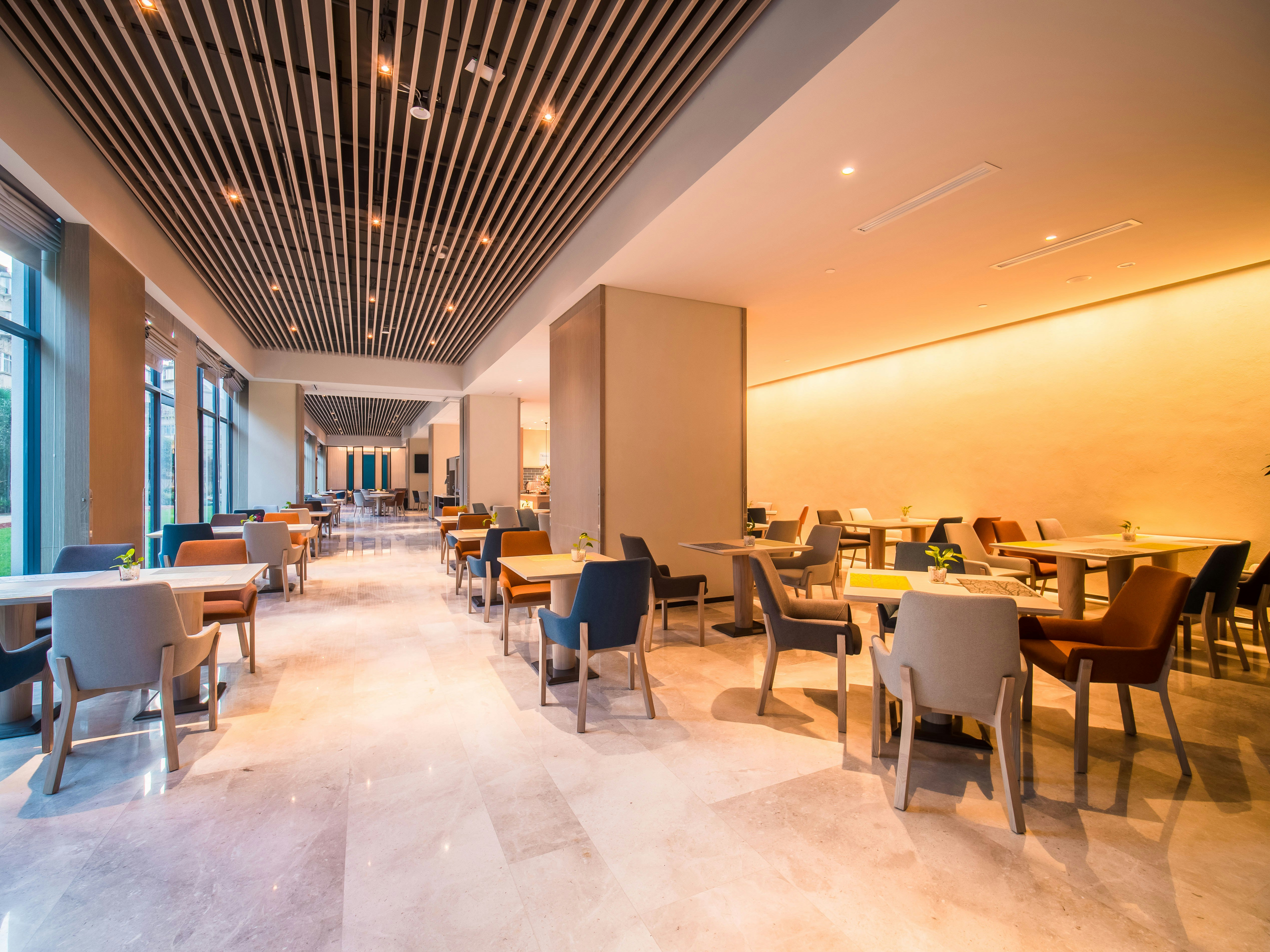 Holiday Inn Express Kunming West 26/49
