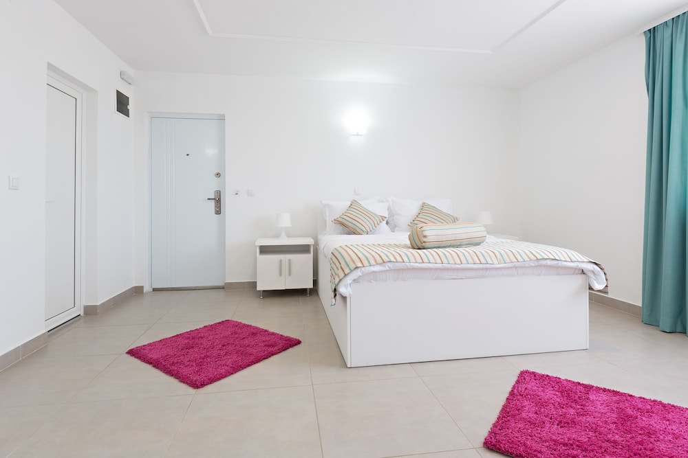 Flamingo Resort 9/43