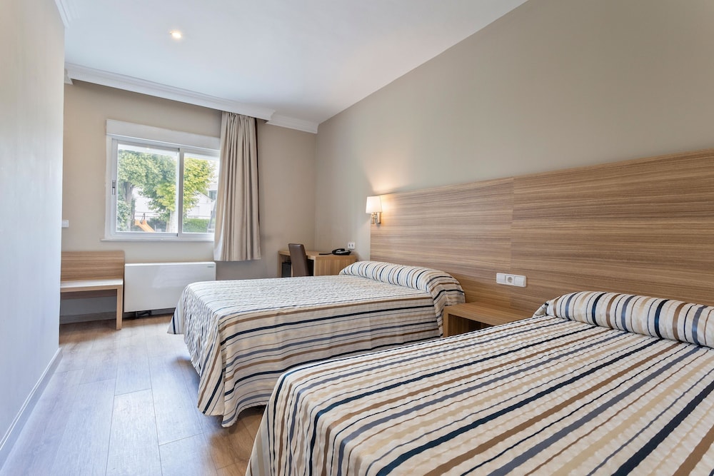 Hotel Best Osuna Madrid Feria 9/50
