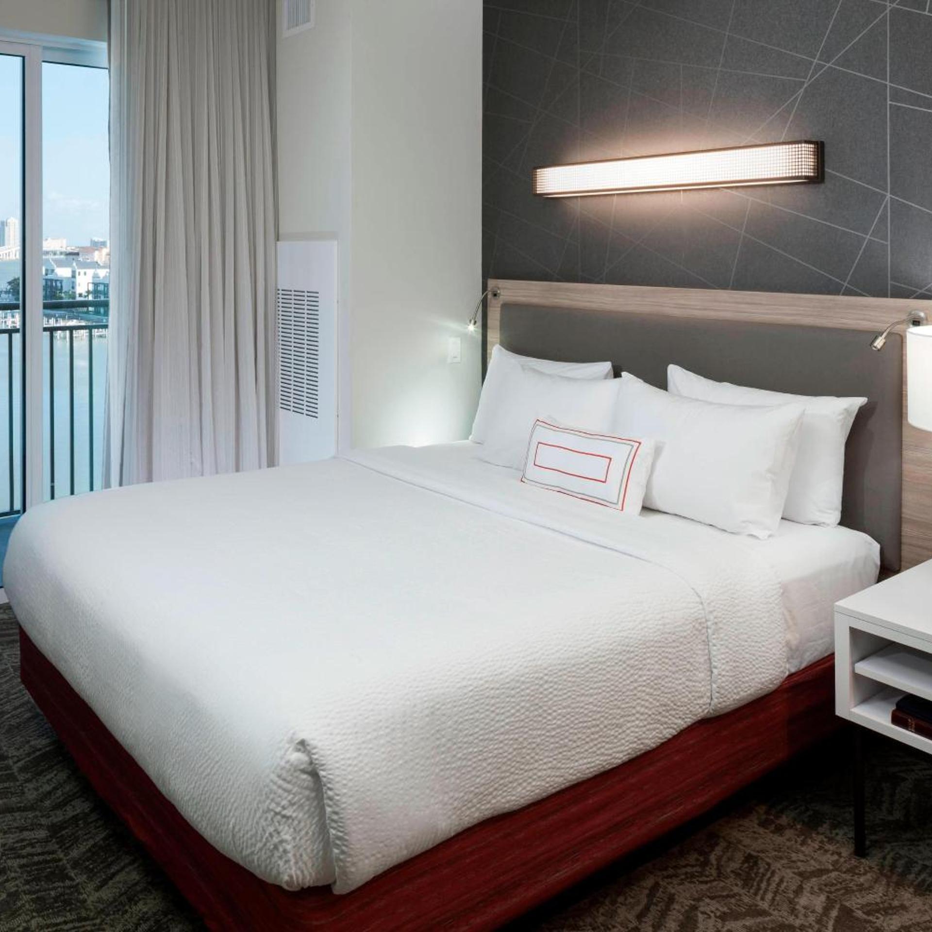 Room at SpringHill Suites Clearwater Beach, CLEARWATER BEACH - FL