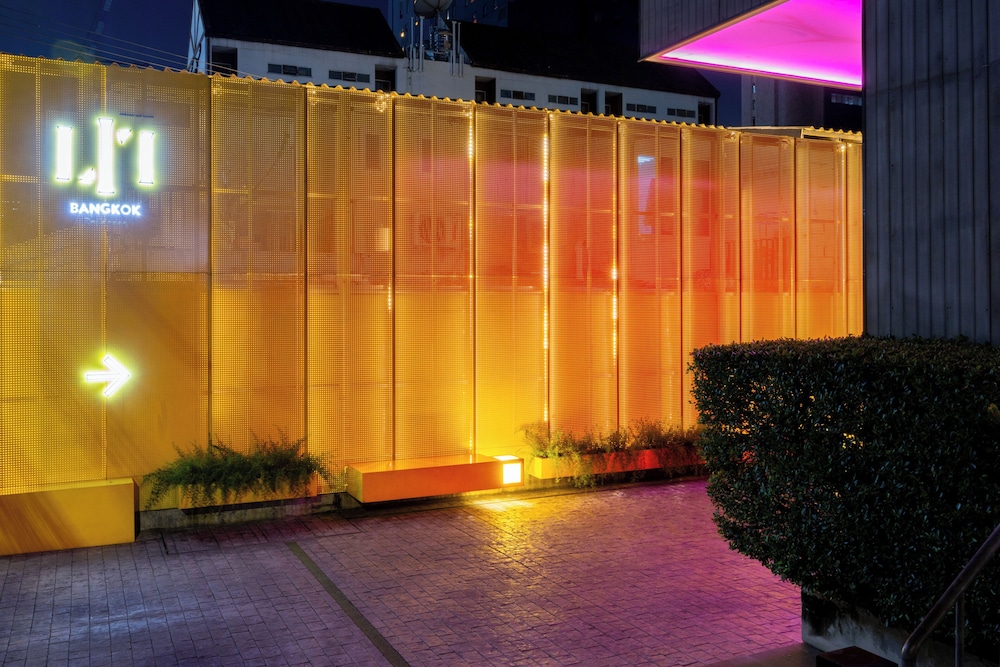 Lit Bangkok Residence 58/102
