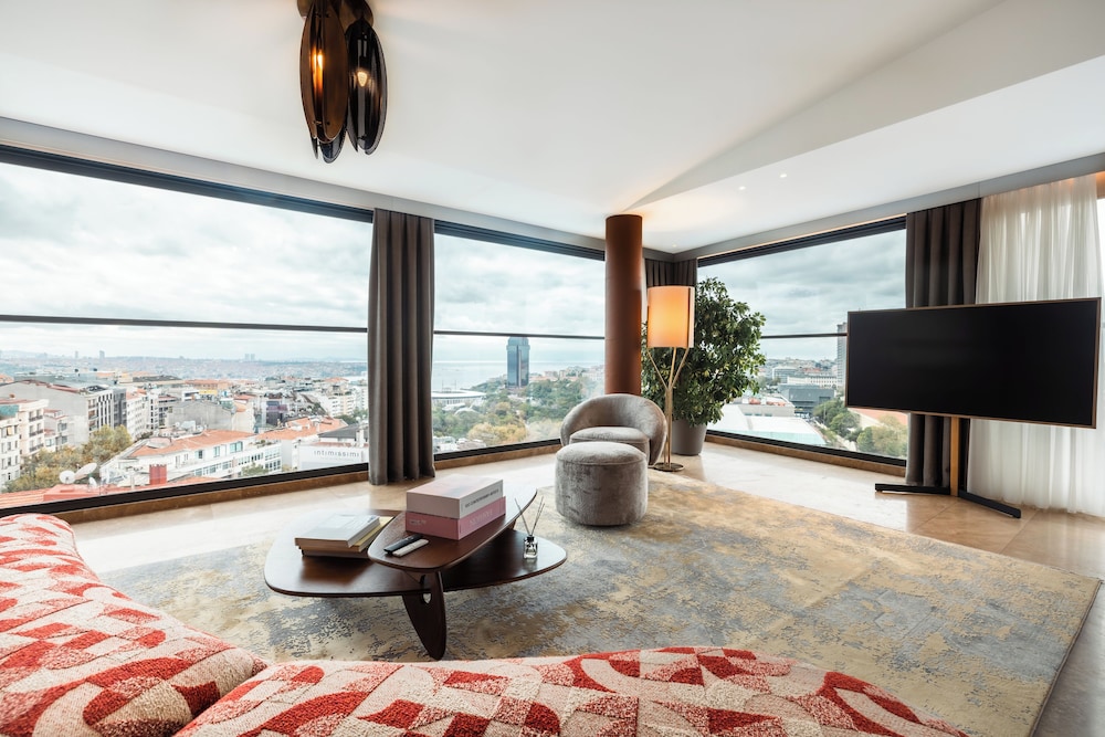 Glens Palas Istanbul 40/50