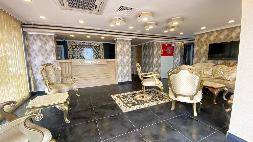 Caykent Suites Deluxe Hotel 3/50