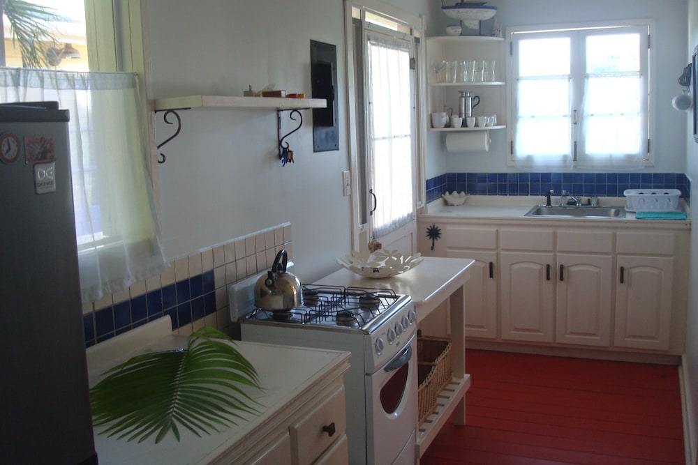 Galley Bay Cottages 50/50