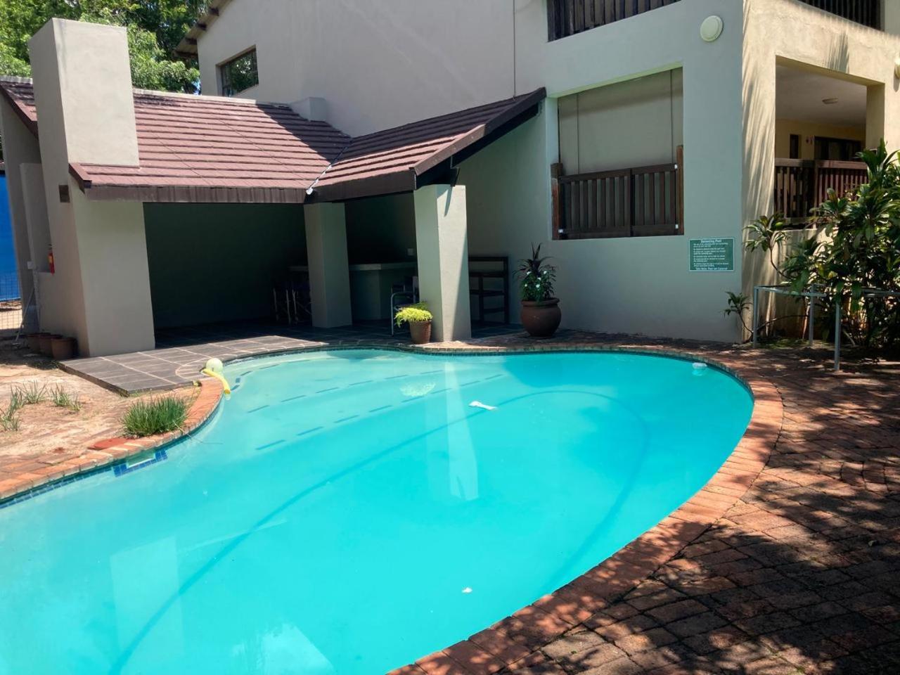 Acasia Guest Lodge 7/9