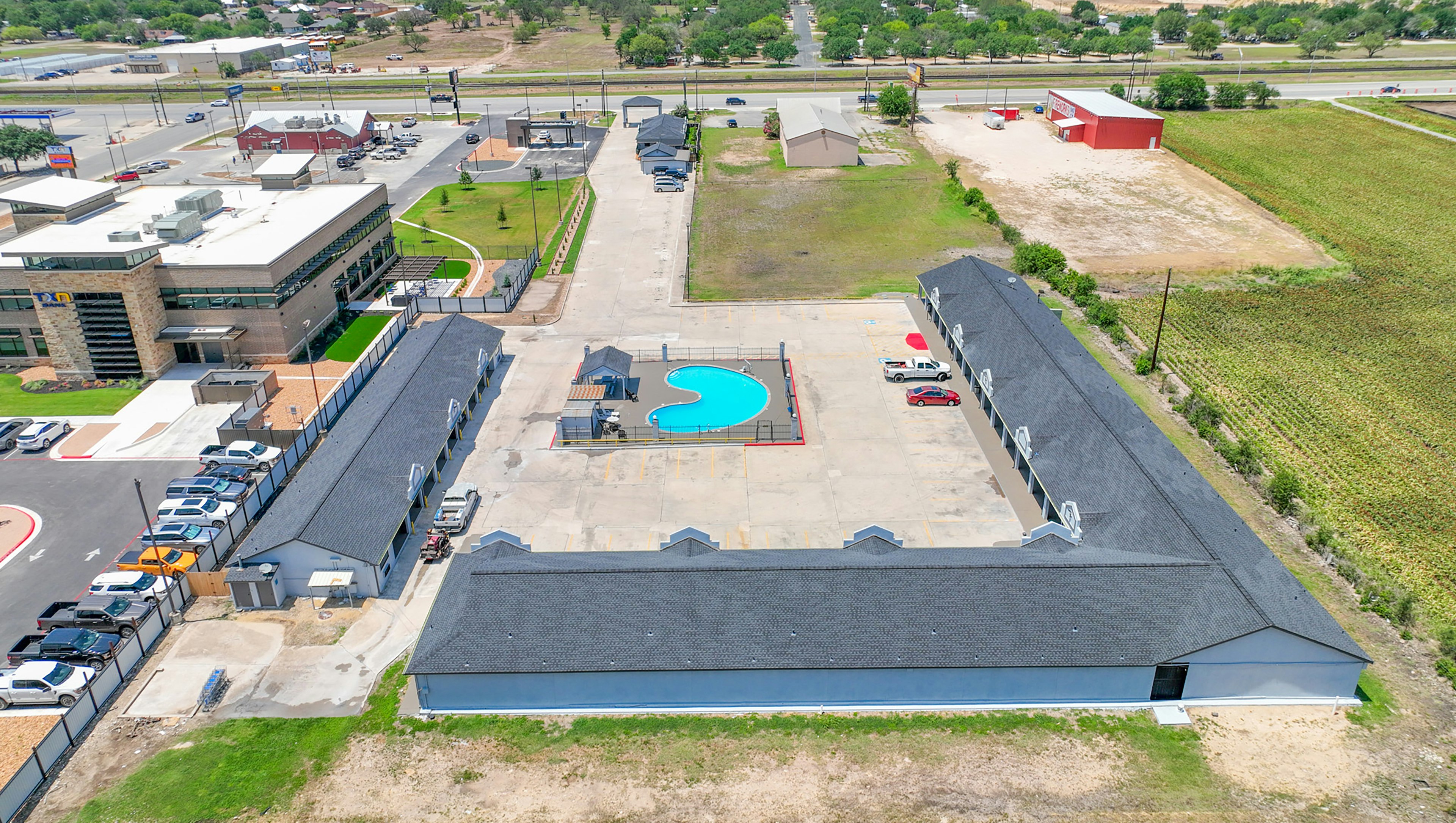 Executive Inn of Hondo 30/40