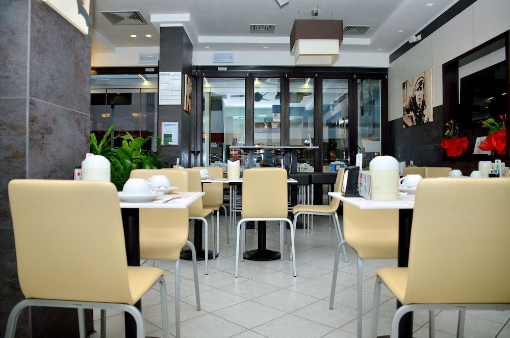 Etna Hotel 32/50
