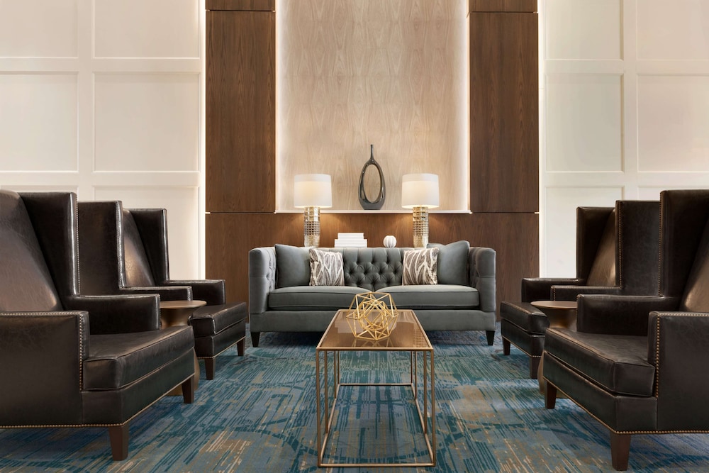 Embassy Suites by Hilton Wilmington Riverfront 34/76