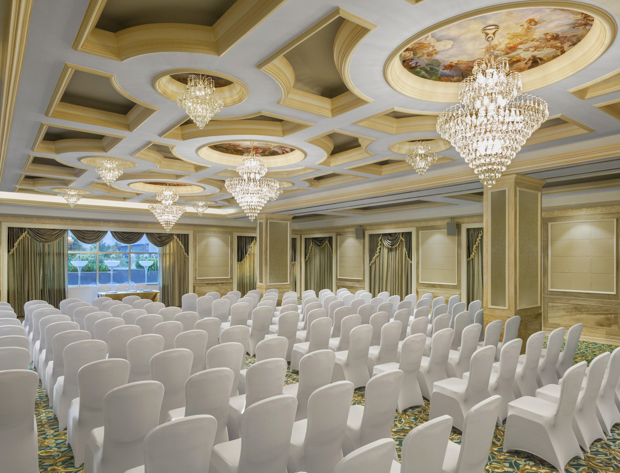 Vivanta Thiruvananthapuram 62/68