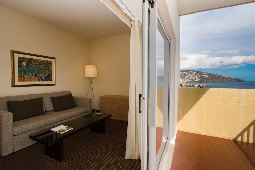 Girassol Hotel 33/55