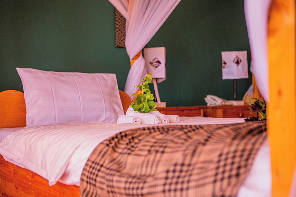 Ilboru Safari Lodge 35/50