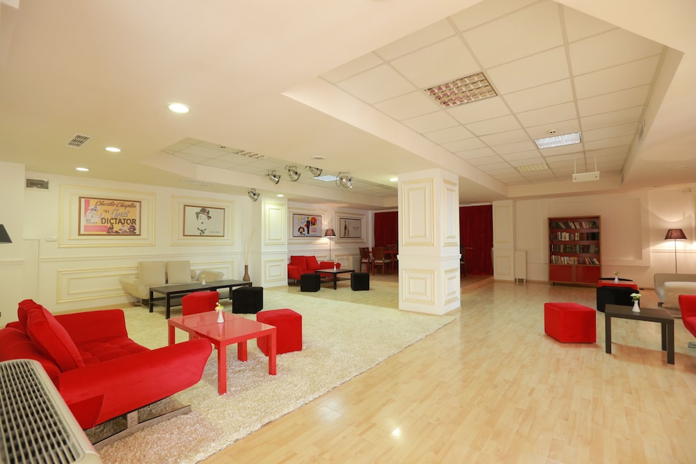 Madara Park Hotel 32/50