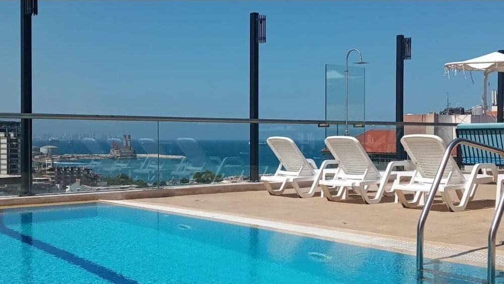Jounieh Suites Boutique Hotel Jounieh 44/50