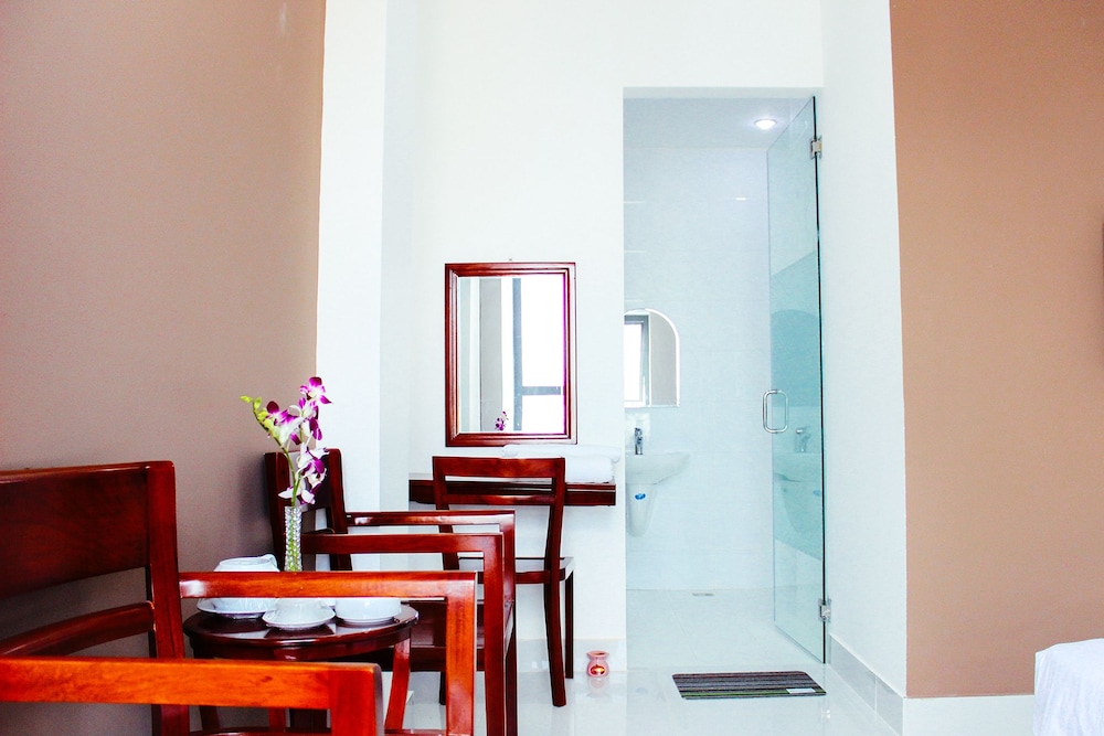 Mi Linh Hotel 49/62