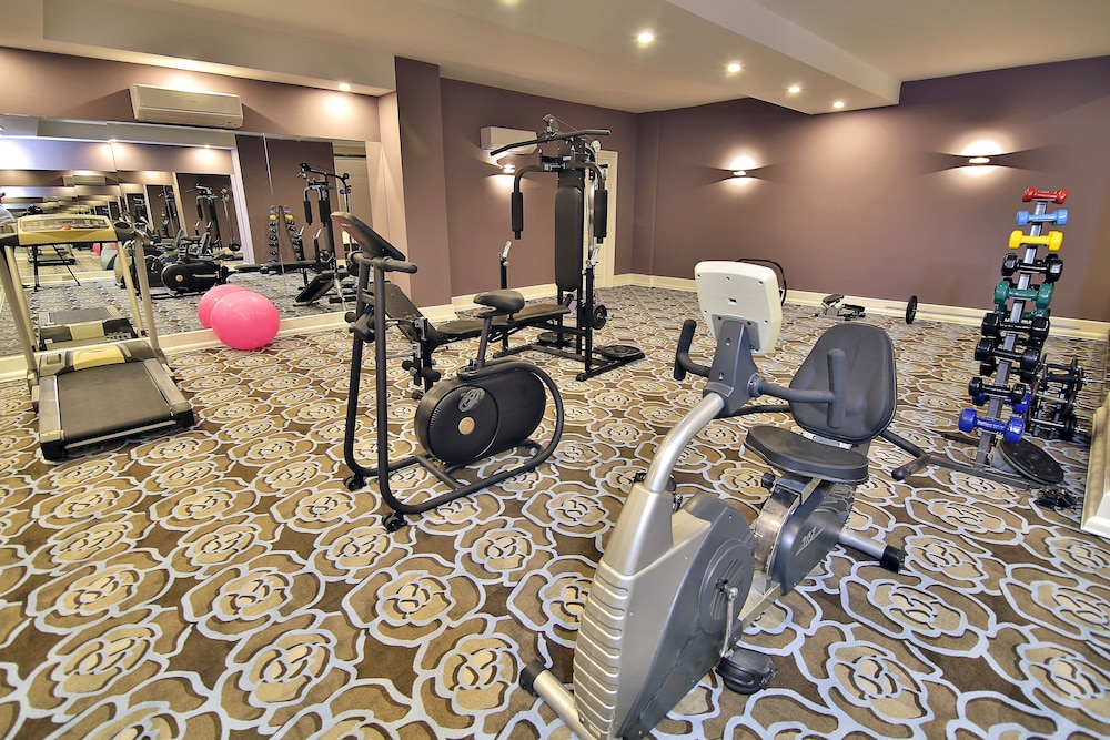 REO Hotel & Spa 43/69