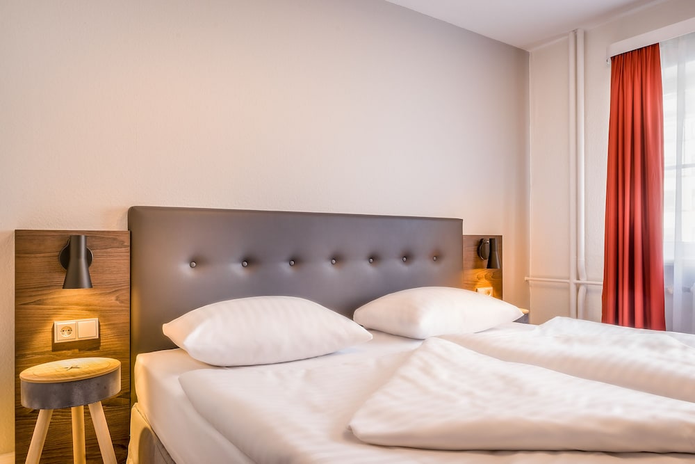 Signature Hotel Astoria Hamburg 32/47
