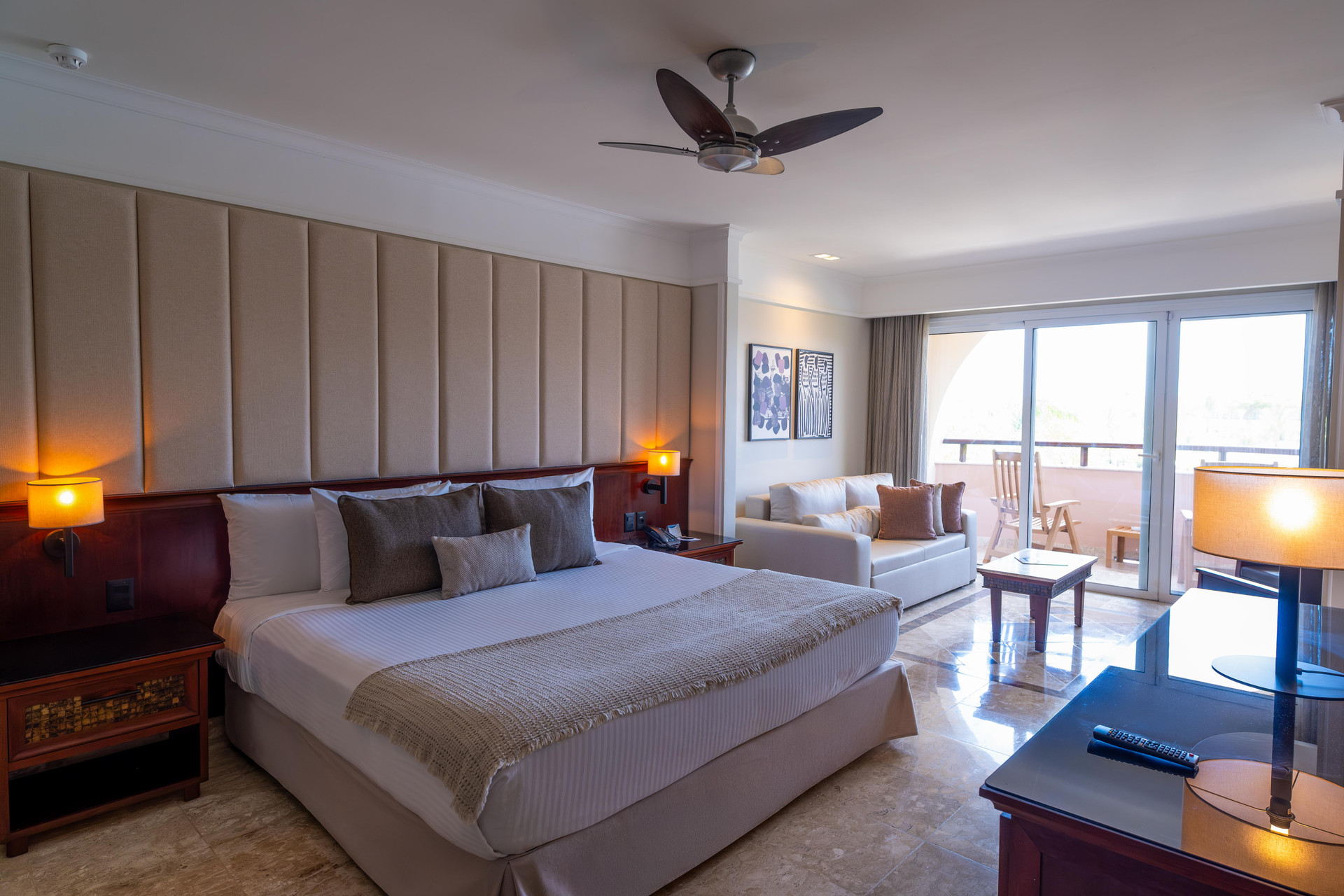 Master, Suite, with View