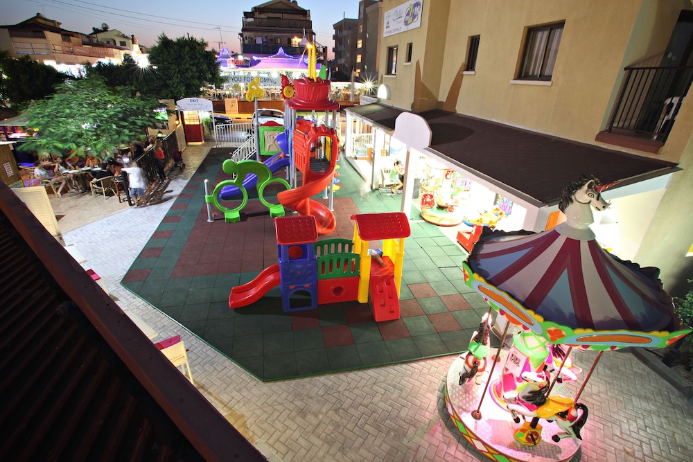 Windmills Hotel Apartments 50/61
