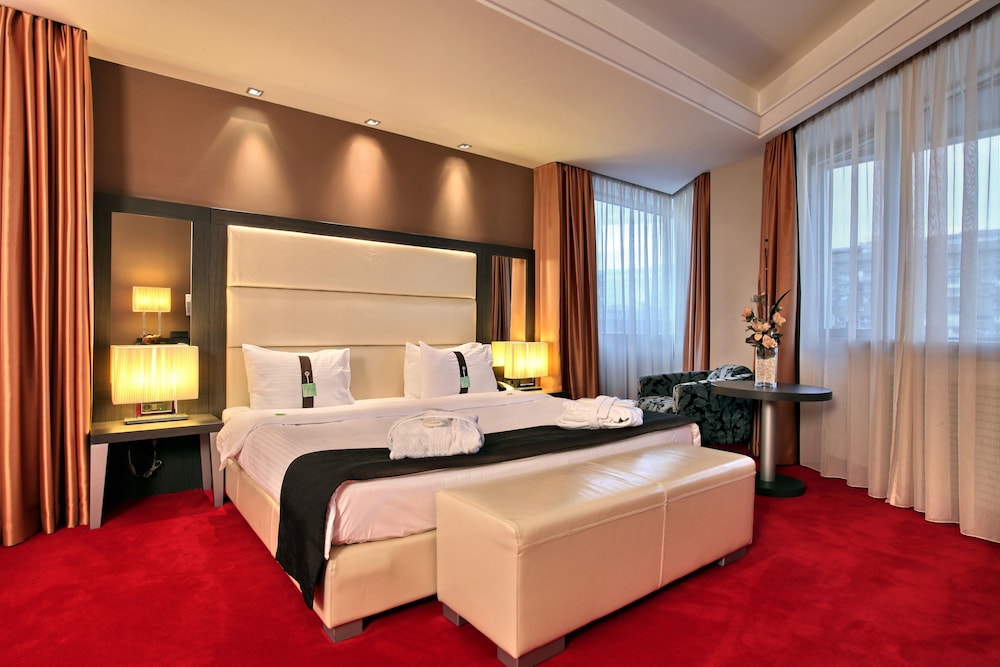 Holiday Inn Belgrade 20/71