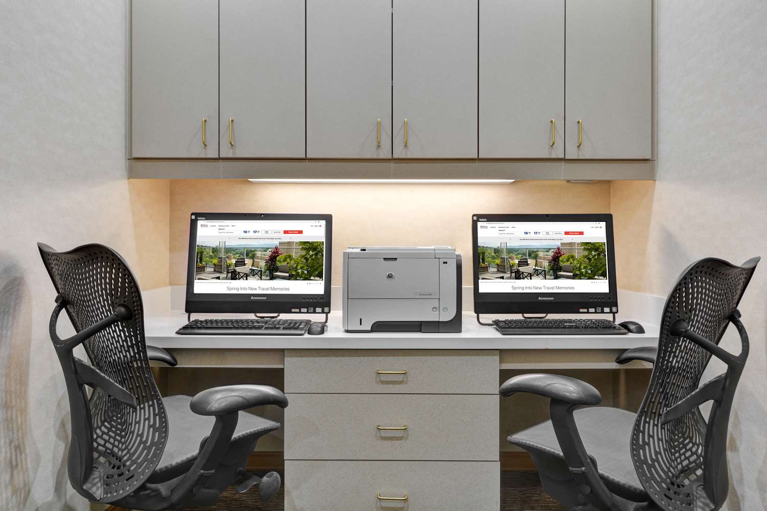 Hilton Garden Inn Jacksonville JTB/Deerwood Park 52/64