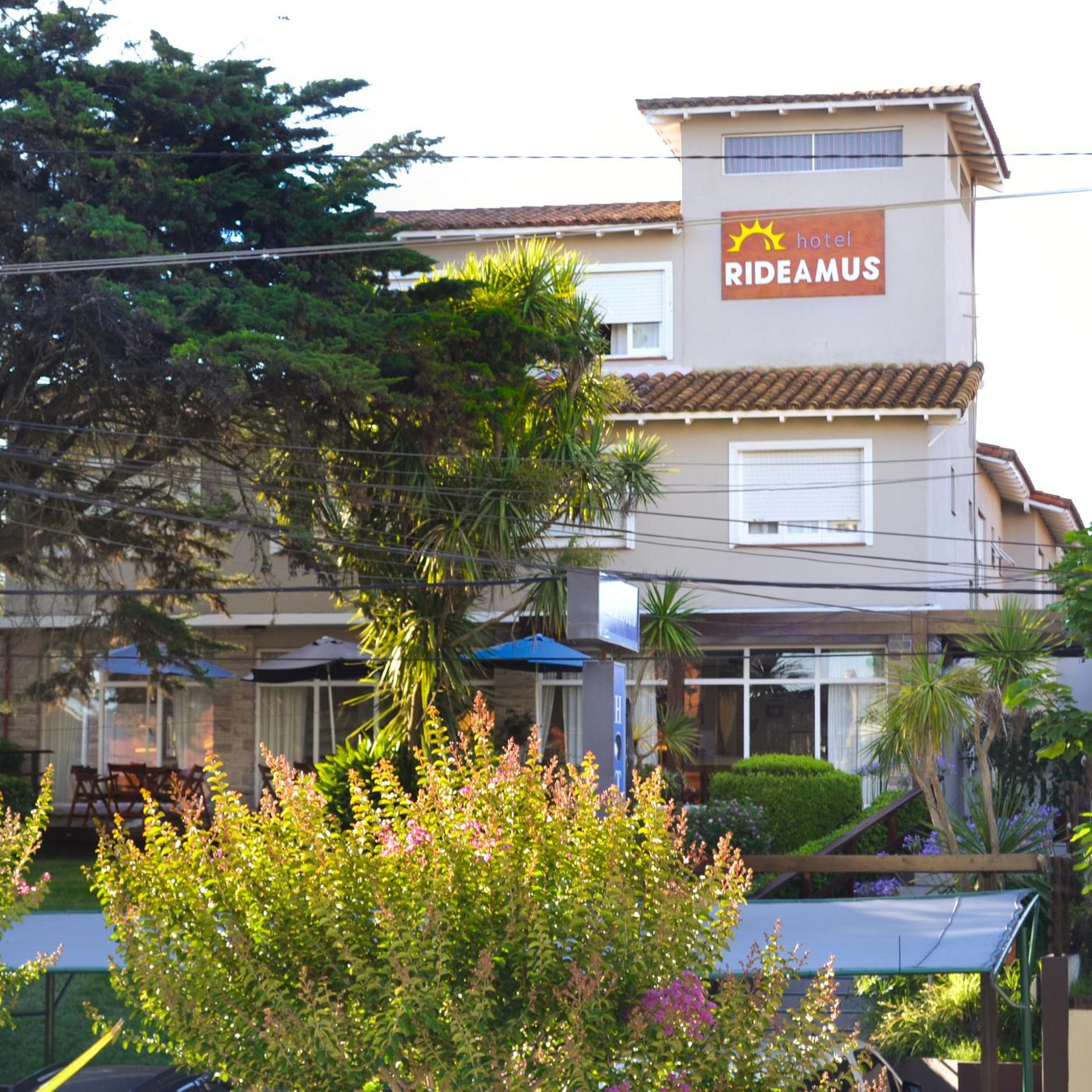 Hotel Rideamus 47/50