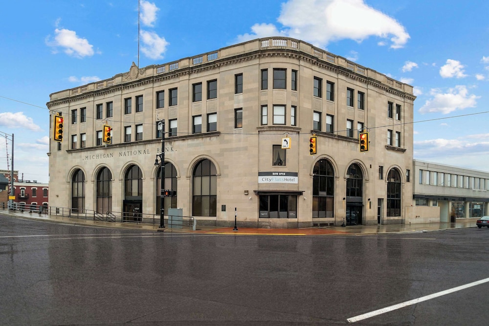 CityFlatsHotel - Port Huron, an Ascend Collection Hotel 2/40