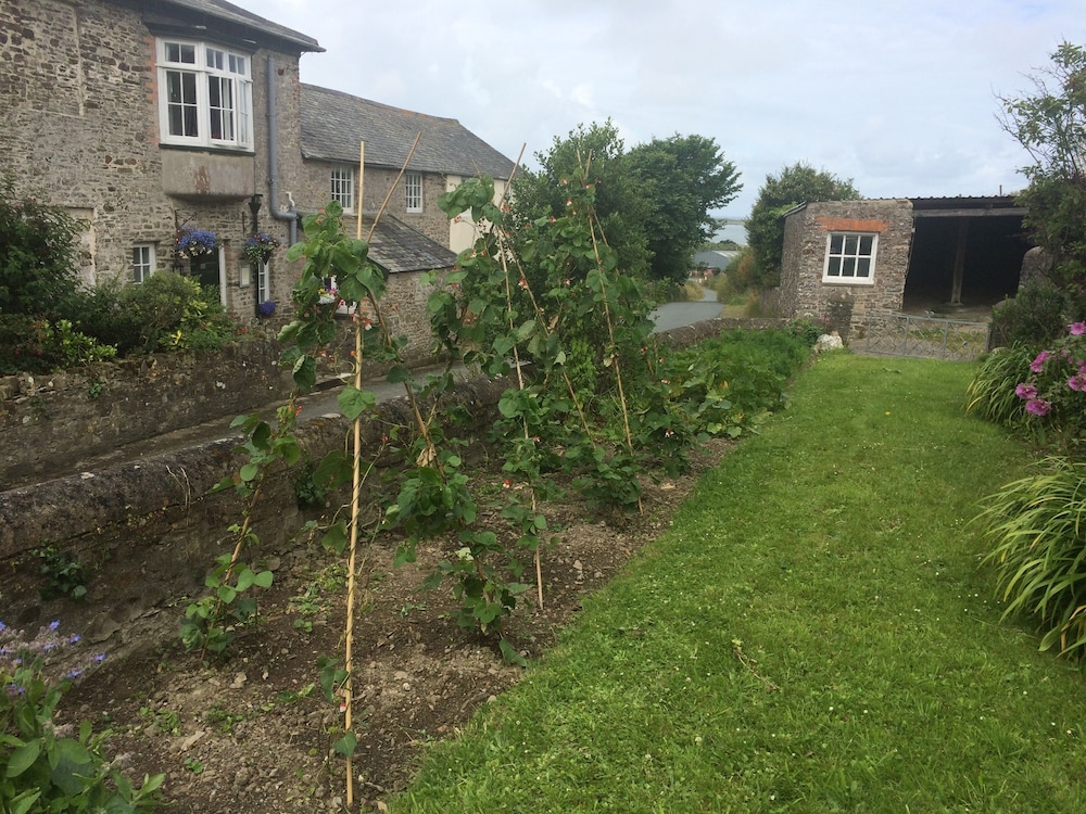 Instow Barton 12/19