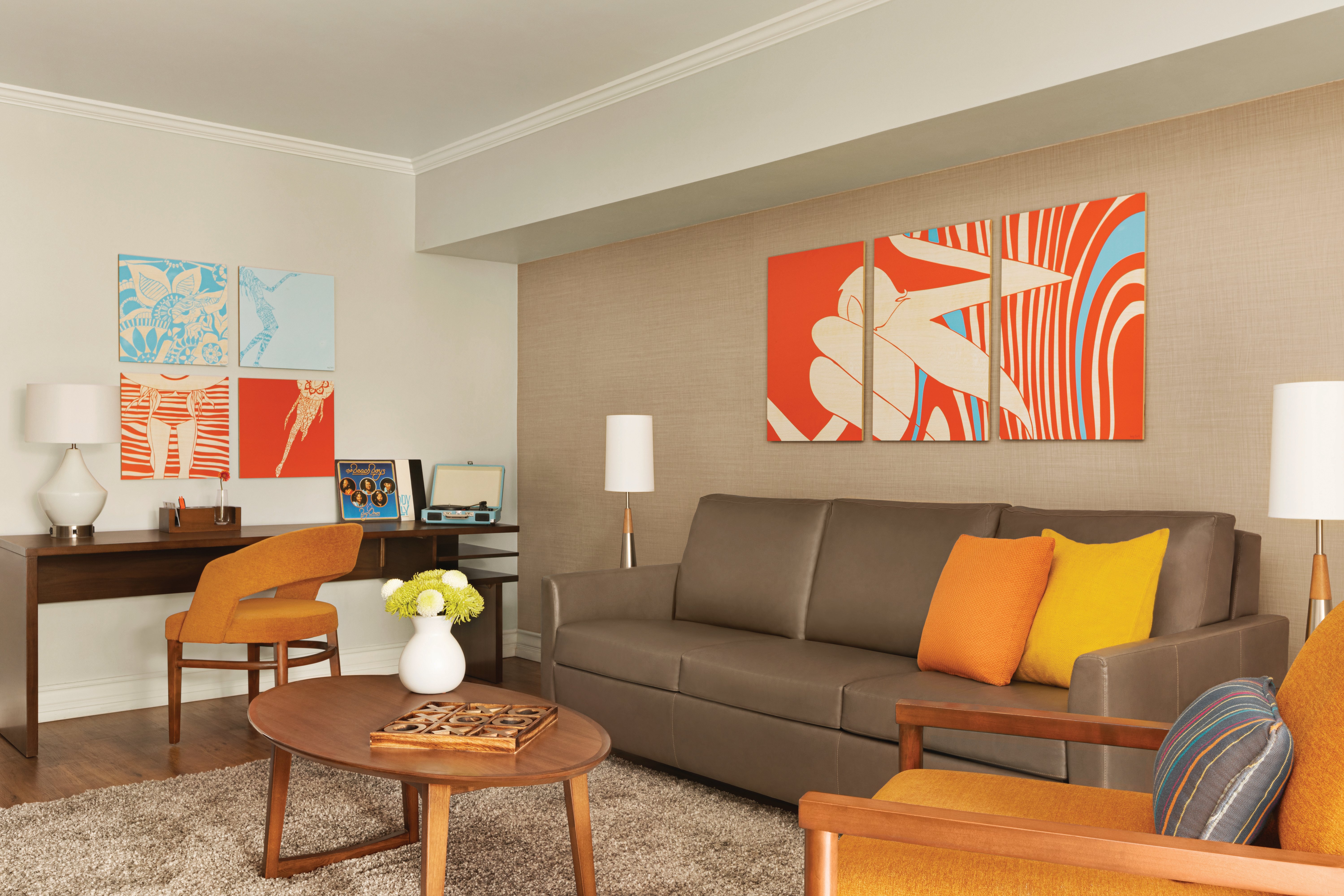 Town and Country Resort 44/80