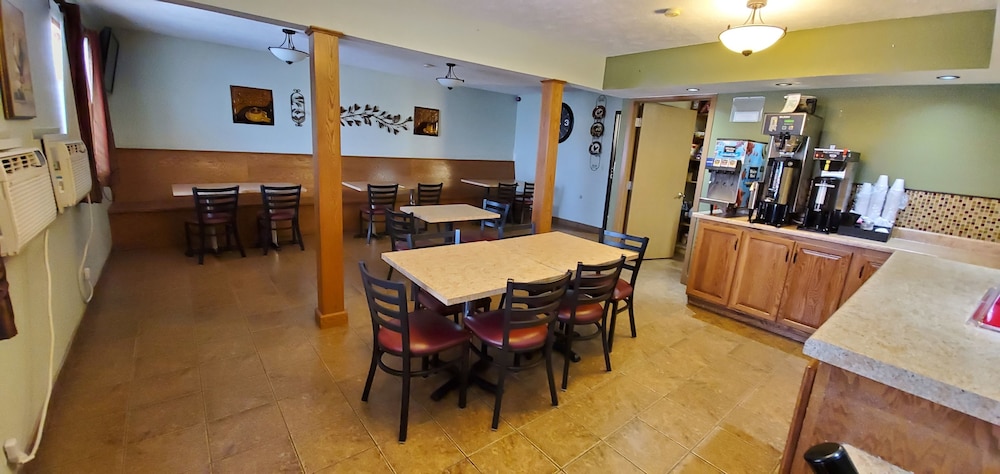Americas Best Value Inn 33/49