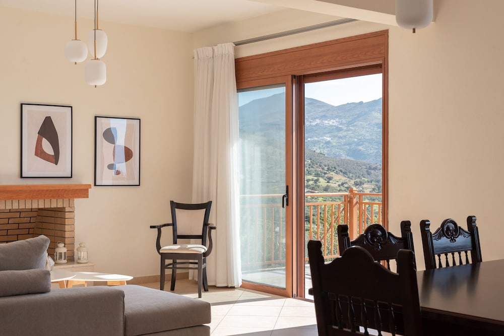 Villas Panagia 24/50